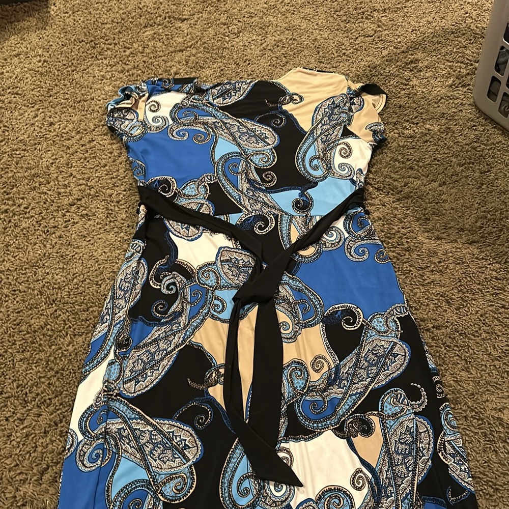 Xl dress - Picture 3 of 3